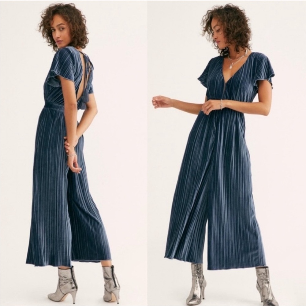 NWT Free People MINKPINK Lex Velvet Ribbed Jumpsuit in Sky, Size XS
